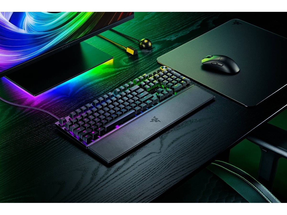 Teclado RAZER Huntsman V3 Pro RGB Analog Optical Switches Gen-2 (Mecánico - Inglés - Negro)