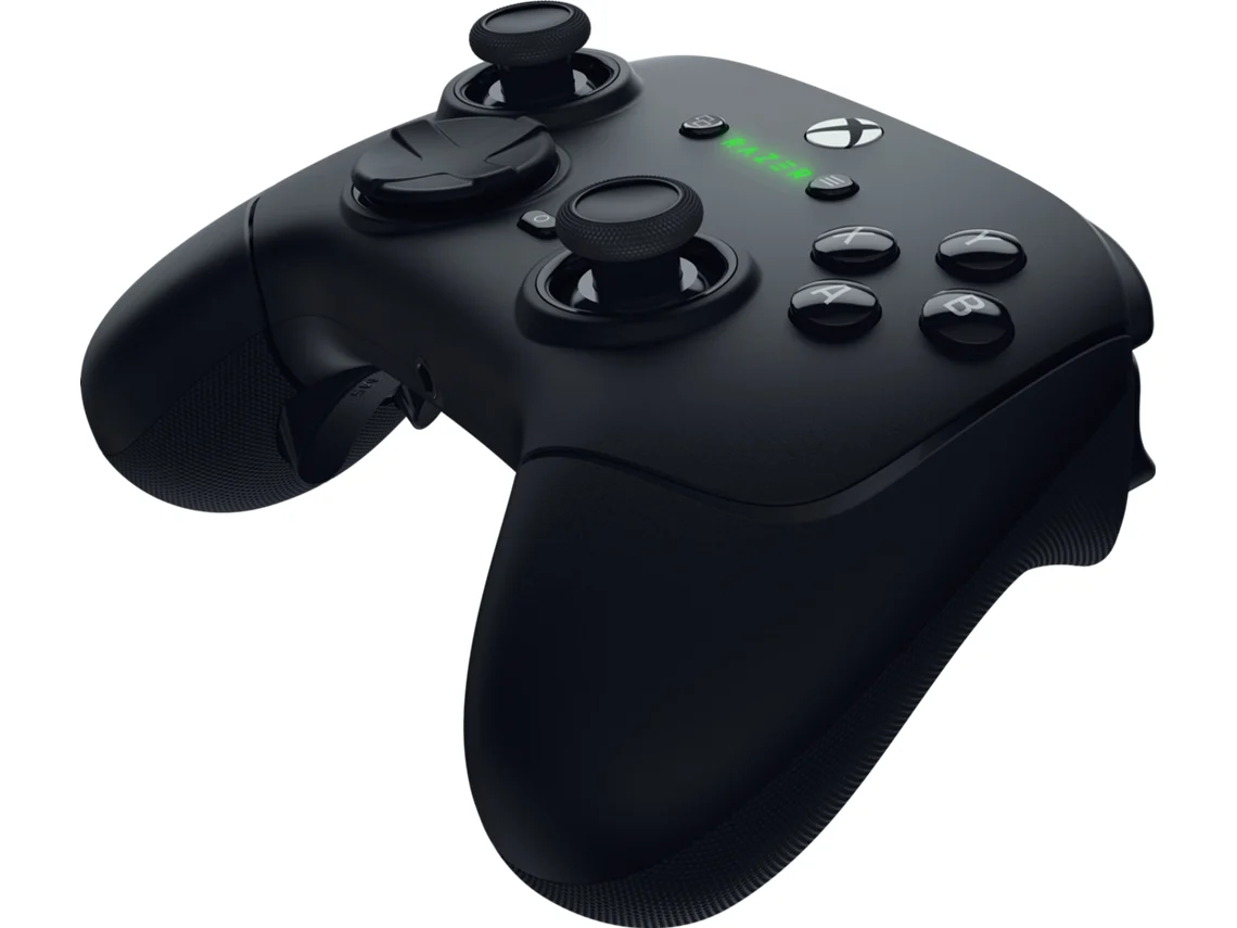 Mando RAZER Wolverine V3 Pro Wireless (para PC y Xbox - Negro)